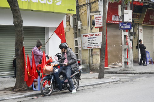 Ngày cuối cùng năm Quý Tỵ tại thủ đô Hà Nội - ảnh 7
