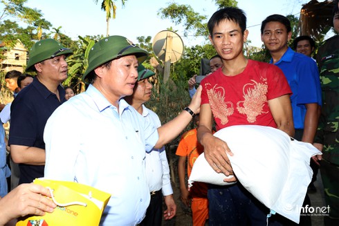 Bộ TT&TT hướng về miền Trung thân yêu - ảnh 5