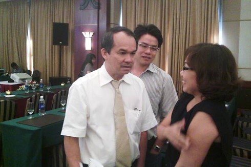 Khi bầu Đức phải