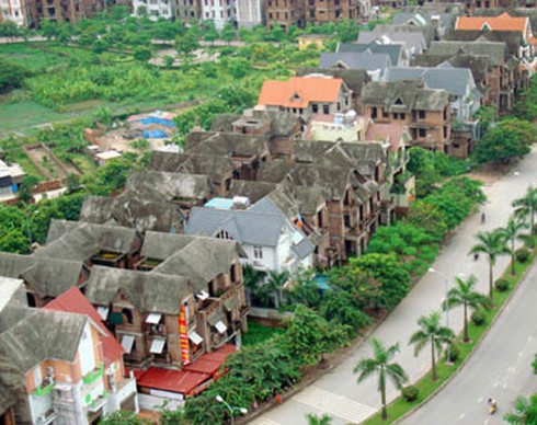 Đất đấu giá Hà Đông giảm 50%