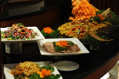 Những quán ăn ngon hút khách tại VMM Royal City 6