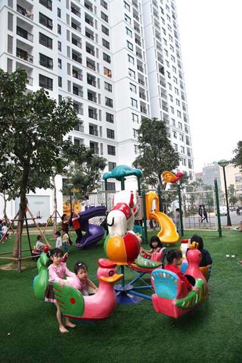 Bể bơi trong nhà lớn nhất Việt Nam đi vào hoạt động - ảnh 8
