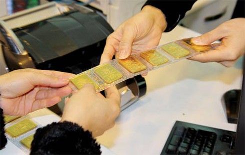 Giá vàng giảm liên tiếp, rơi về mốc 35 triệu đồng - ảnh 1