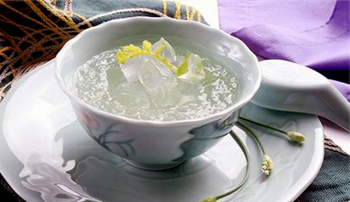 Yến sào 'xịn' 35.000 đồng/lọ: Toàn mủ trôm? - ảnh 1