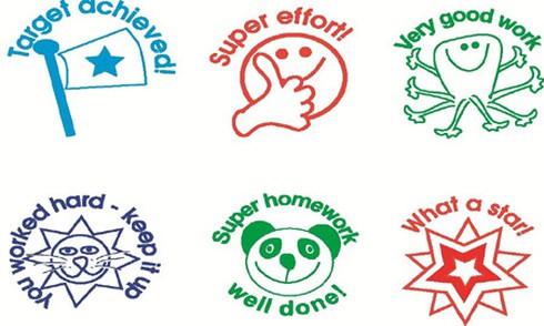 Ngộ nghĩnh con dấu mặt cười thay điểm của thầy cô nước ngoài - ảnh 5