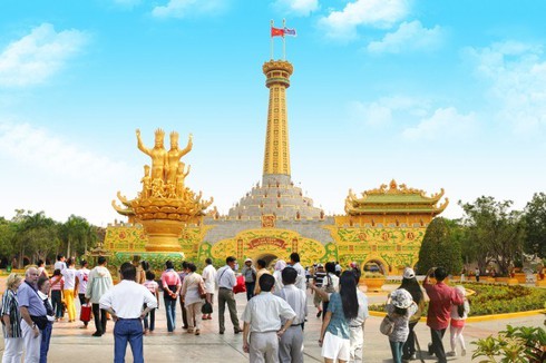 Đại gia Huỳnh Uy Dũng: Sẽ đóng cửa Khu du lịch Đại Nam - ảnh 1