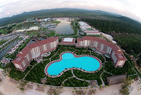 Vingroup công bố thương hiệu mới đẳng cấp 5 sao - ảnh 1