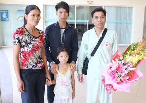 Người duy nhất ở Việt Nam cắm sạc điện vào tim để sống - ảnh 1