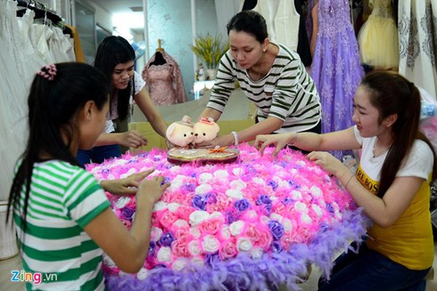 Bó hồng 700 bông giá 10 triệu dịp Valentine - ảnh 6
