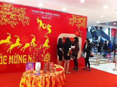 Rực rỡ sắc xuân tại Vincom - ảnh 4