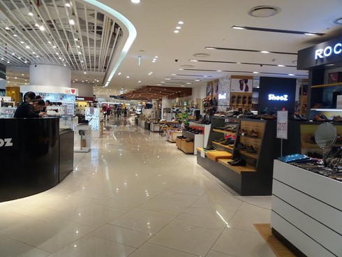 Hà Nội: Nẫu ruột vì đổ tiền thuê chốn sang chảnh ngồi đuổi ruồi giáp Tết - ảnh 3