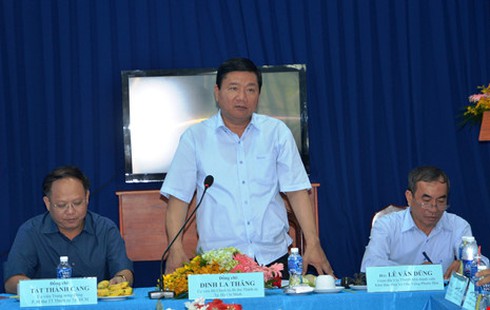 Bí thư Thăng đi ca nô khảo sát hồ Dầu Tiếng - ảnh 4