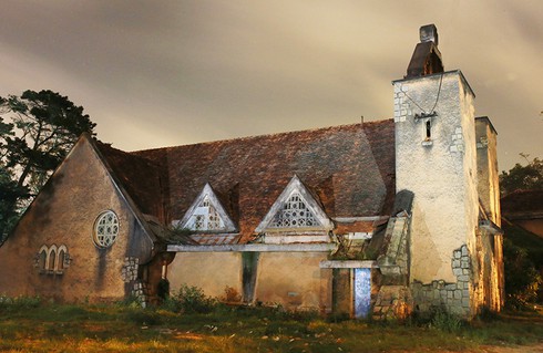 Bí ẩn nhà nguyện bỏ hoang và câu chuyện ma mị - ảnh 1