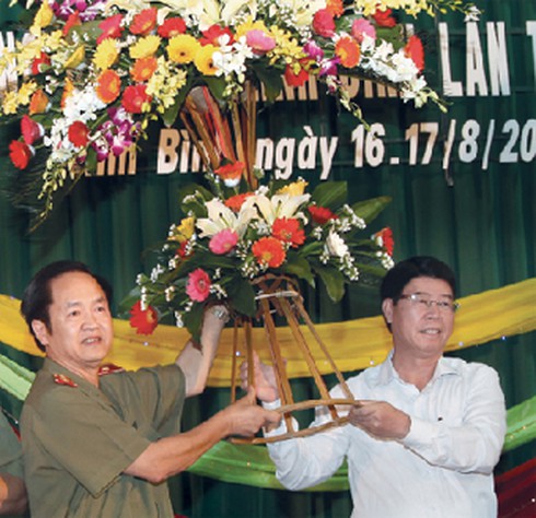 Bộ trưởng CA: Không tặng hoa, quà cho ngành CA ngày 19.8 - ảnh 1