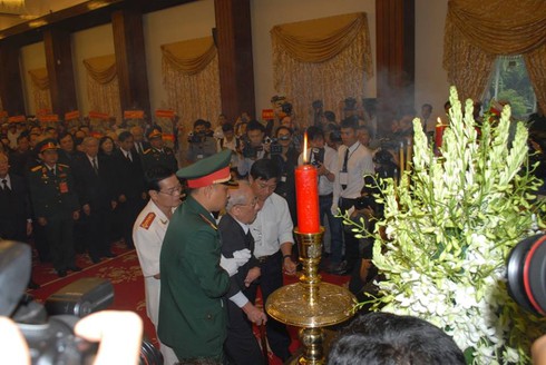 Tường thuật trực tiếp lễ Quốc tang Đại tướng Võ Nguyên Giáp sáng 12/10. - ảnh 2
