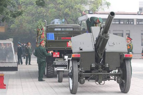 Tin, ảnh mới nhất về Lễ truy điệu, an táng Đại tướng Võ Nguyên Giáp sáng 13-10 - ảnh 92