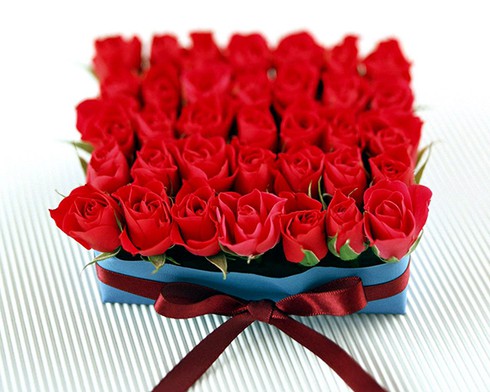 Chọn mua hoa trong ngày 20-10 - ảnh 1