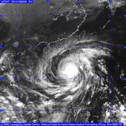 Tin bão số 14 (Haiyan) mới nhất: Di chuyển hướng vào Huế - Bình Định - ảnh 1