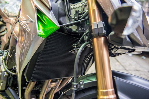 Cận cảnh xe máy giá gần 600 triệu tại Việt Nam - ảnh 13