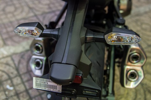 Cận cảnh xe máy giá gần 600 triệu tại Việt Nam - ảnh 6