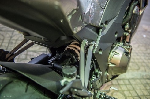 Cận cảnh xe máy giá gần 600 triệu tại Việt Nam - ảnh 9