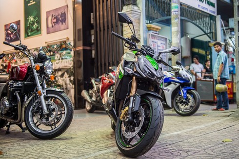 Cận cảnh xe máy giá gần 600 triệu tại Việt Nam - ảnh 10