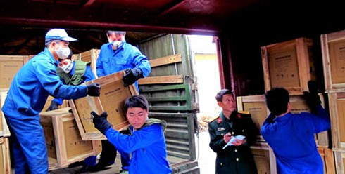 Tỉnh nào tổ chức bắn pháo hoa Tết Giáp Ngọ 2014? - ảnh 1