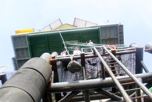 Quà Tết tới Nhà Giàn mùa biển động - ảnh 9