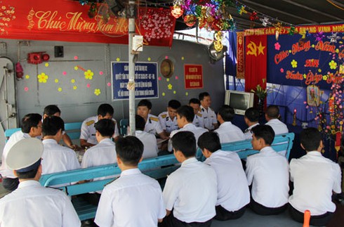 Đón xuân trên “Đoàn tàu Không số” - ảnh 3