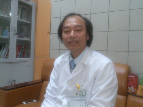 Cảnh báo: Trẻ hóc hạt dưa ngày Tết có thể tử vong - ảnh 2