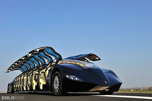 Cận cảnh siêu bus có thể chạy 255km/h ở Dubai - ảnh 2