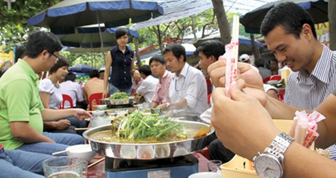 Phát hiện lưu huỳnh trong đũa dùng một lần