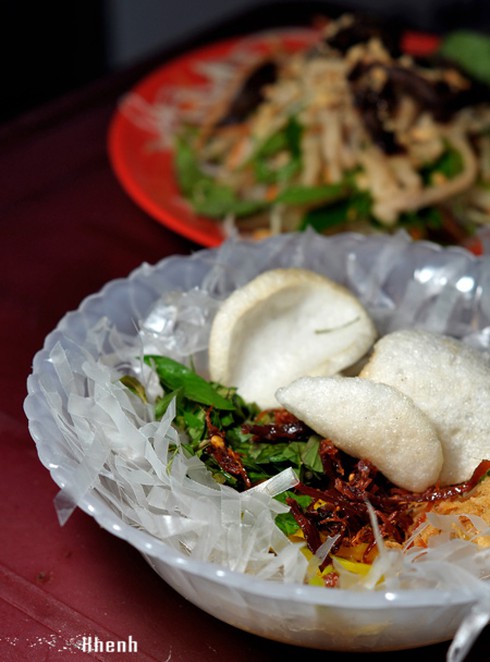 Một vòng các món trộn hấp dẫn ở Hà Nội - ảnh 8