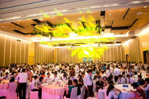 Vinhomes Times City: Hơn 300 căn hộ Park 7, Park 8 có chủ sau 3 giờ mở bán - ảnh 1