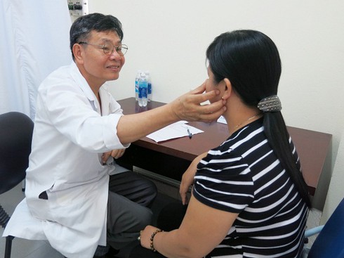 Sàng lọc ung thư vú miễn phí cho nữ thanh niên xung phong dịp 27/7 - ảnh 2