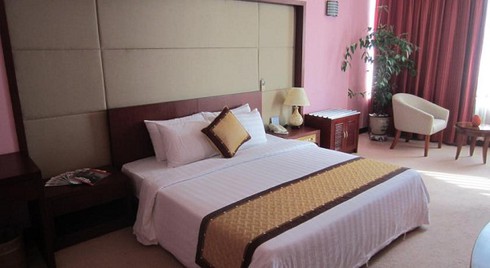 Một loạt khách sạn bị