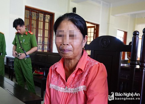 Những người phụ nữ tự 'bán' mình cho bọn buôn người