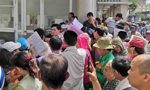 Người dân Thủ Thiêm vẫn khiếu nại gay gắt, 'đòi' 5 khu phố ngoài ranh