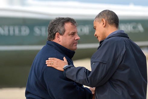 Siêu bão Sandy - Cơ hội vàng cho Tổng thống Obama - ảnh 3