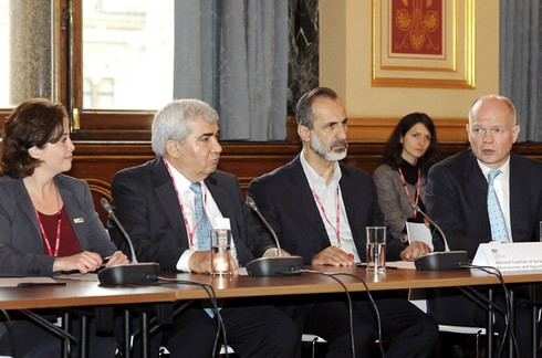 Châu Âu công nhận Hội đồng dân tộc Syria - ảnh 1