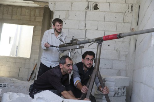 Những vũ khí tự chế khó tin của quân nổi dậy Syria - ảnh 13