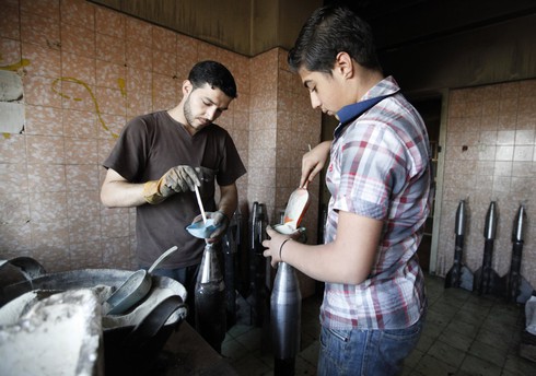Những vũ khí tự chế khó tin của quân nổi dậy Syria - ảnh 5
