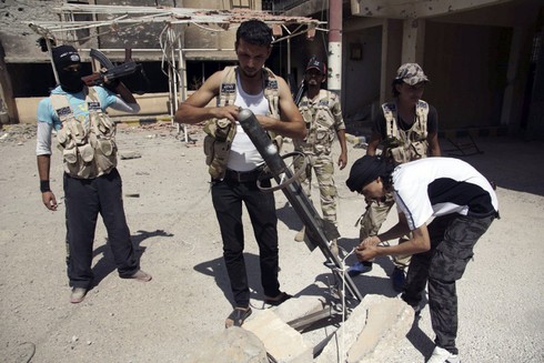 Những vũ khí tự chế khó tin của quân nổi dậy Syria - ảnh 8