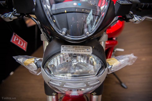 Hình ảnh Ducati Monster 796 ABS ở Việt Nam - ảnh 2