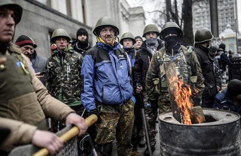 Mỹ gửi đặc nhiệm bảo vệ Đại sứ quán ở Ukraine - ảnh 1