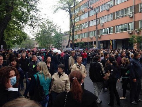 Ukraine: Bị dân bao vây, cảnh sát Odessa phải thả nhóm chống chính phủ - ảnh 5