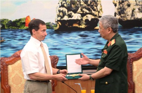 Tình hình Biển Đông chiều 6/6: Trung Quốc la làng...