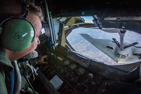 B-2 Spirit: 25 năm tồn tại của Tinh thần Chiến tranh Mỹ - ảnh 13