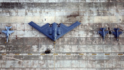 B-2 Spirit: 25 năm tồn tại của Tinh thần Chiến tranh Mỹ - ảnh 3