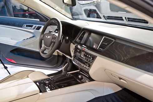 Hyundai gửi gắm điều gì trong thiết kế Genesis 2015 - ảnh 3